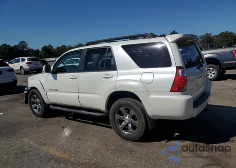 2008 Toyota 4Runner Sr5 z USA, uszkodzony, nr VIN JTEBU14R68K032054
